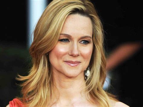 laura linney height|Laura Linney Body Measurements Height Weight Bra Size Facts。